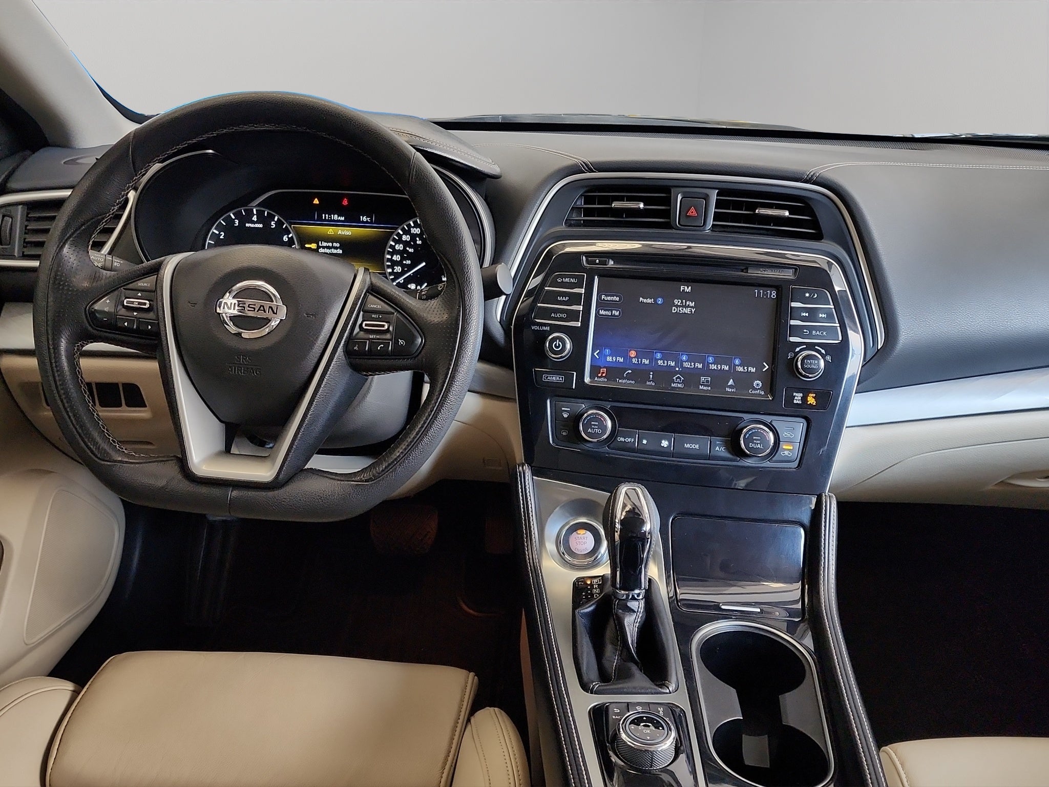 2016 Nissan Maxima 4 pts. Advance, TA, piel, GPS, RA-18 (línea nueva)