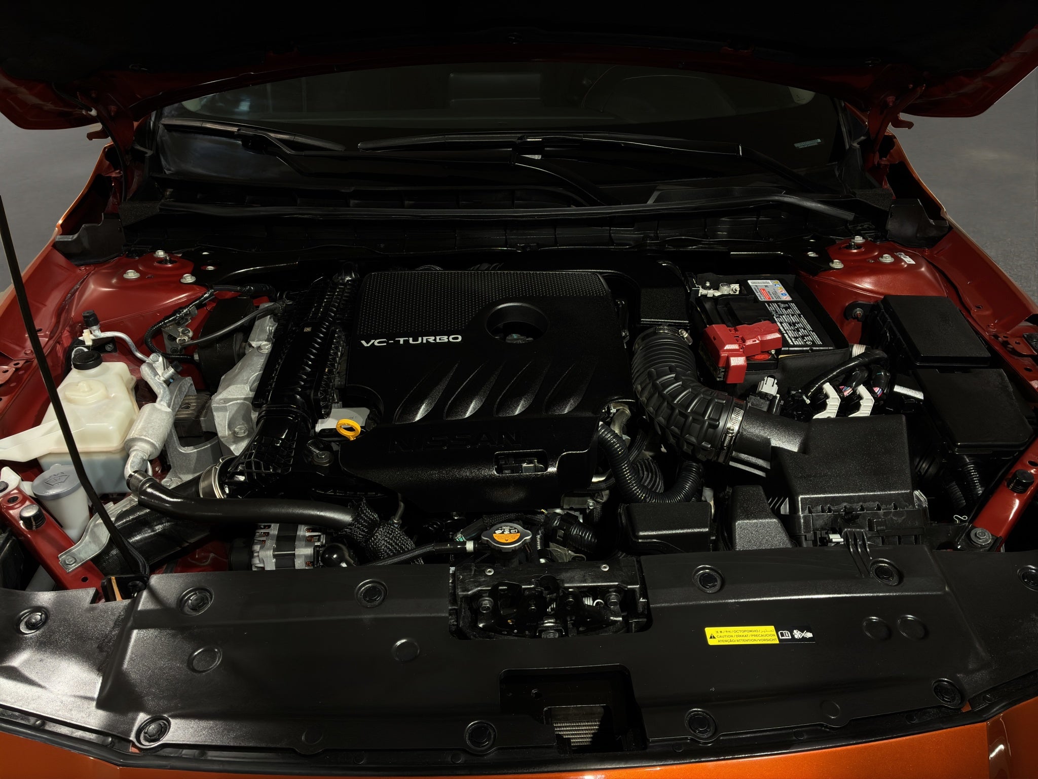 2022 Nissan Altima 4 pts. SR, 2.0T, CVT, a/ac., VE del., RA-19