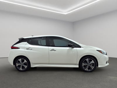 2021 Nissan Leaf 5 pts. HB SL, EV, autonomía 240 km, 40 kWh, piel, RA-17