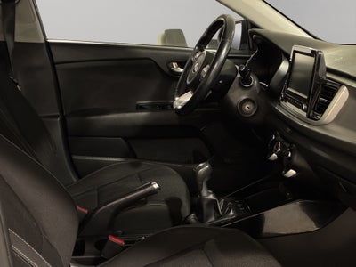 2021 Kia Rio 4 pts. LX, TM6, a/ac., VE, RA-15