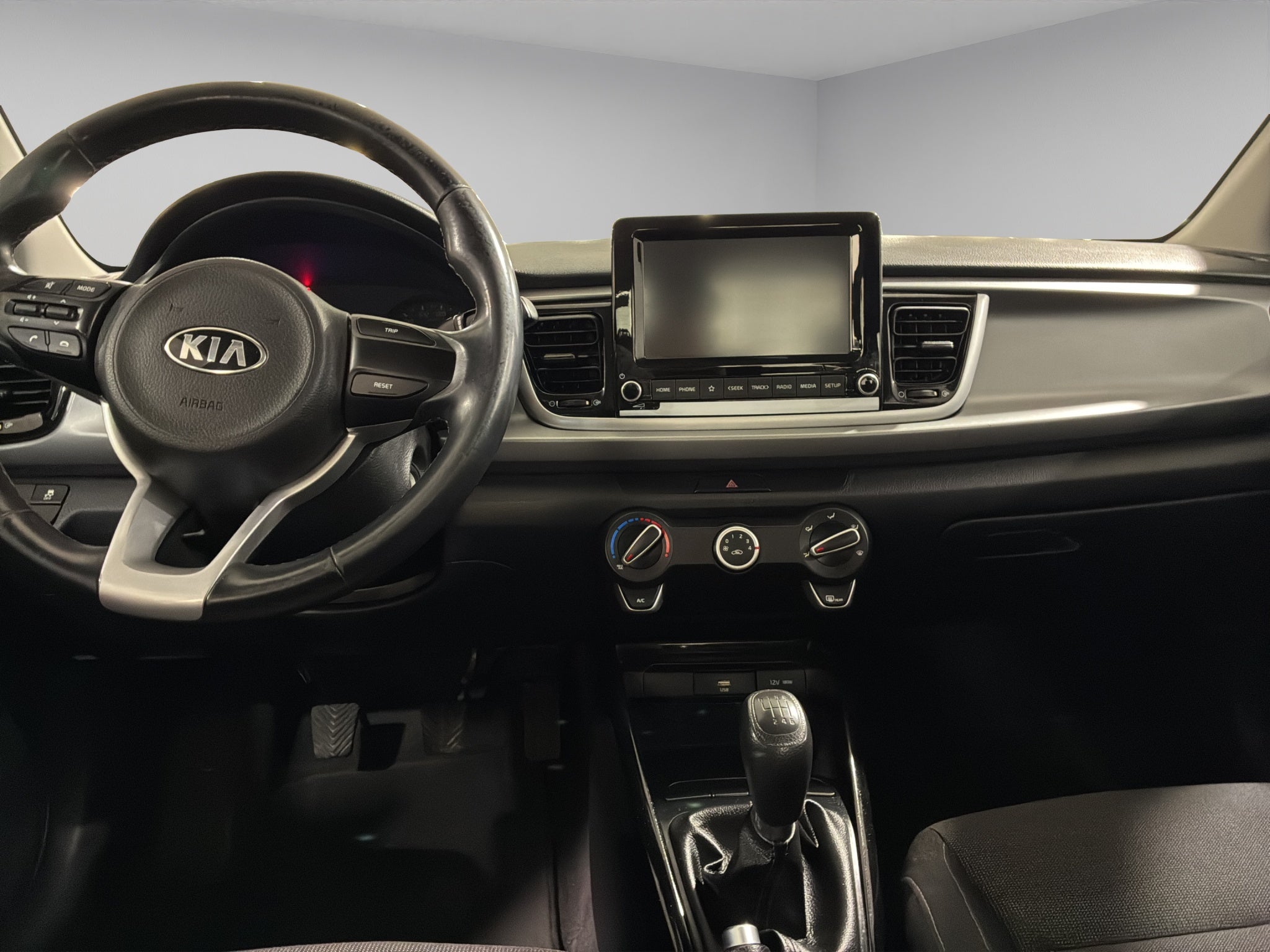 2021 Kia Rio 4 pts. LX, TM6, a/ac., VE, RA-15