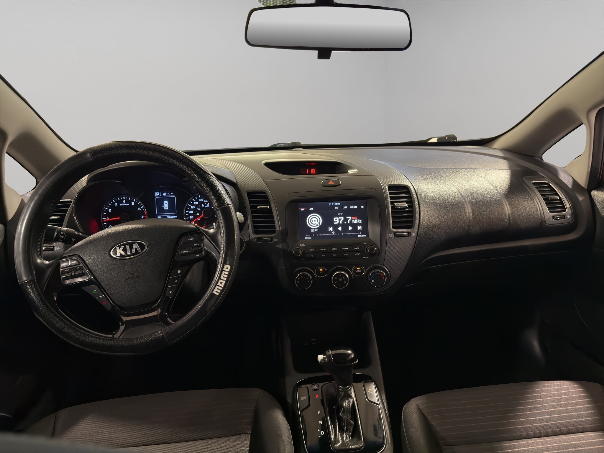 2018 Kia Forte 4 pts. EX, TM6, a/ac., pantalla 7