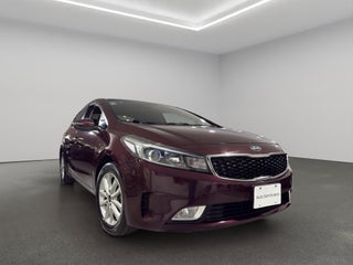 2018 Kia Forte 4 pts. EX, TM6, a/ac., pantalla 7