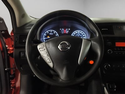 2019 Nissan Sentra 4 pts. Sense, TM6, a/ac., RA-16 (línea anterior)