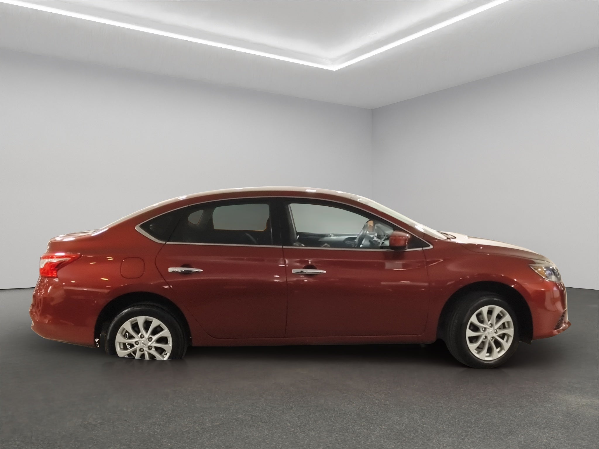 2019 Nissan Sentra 4 pts. Sense, TM6, a/ac., RA-16 (línea anterior)