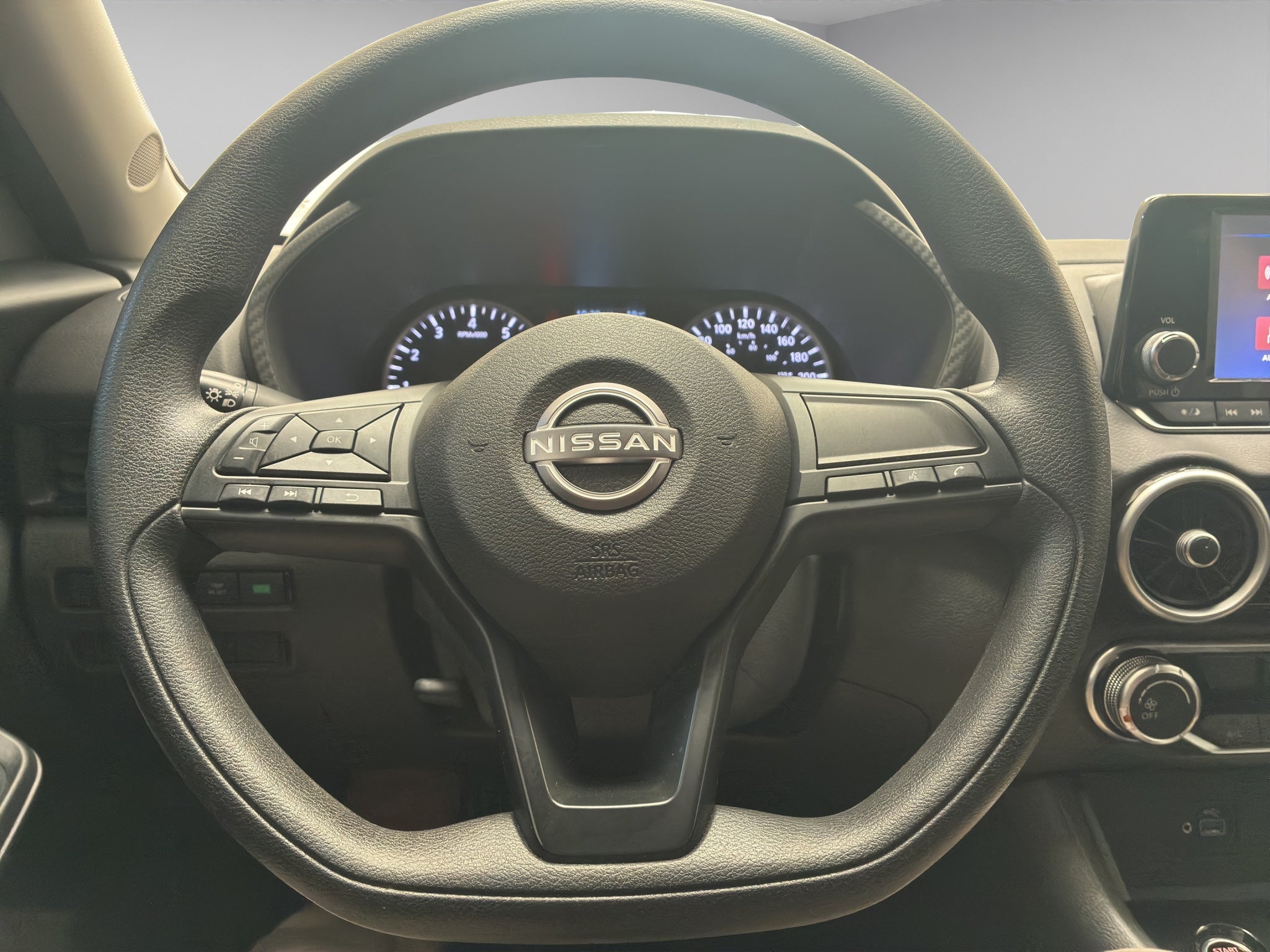 2024 Nissan Sentra 4 pts. Sense, TM6, a/ac., RA-16