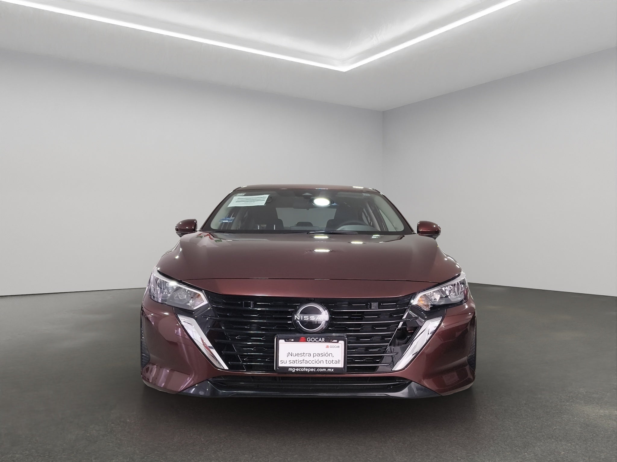 2024 Nissan Sentra 4 pts. Advance, TM6, a/ac., f. niebla, RA-16