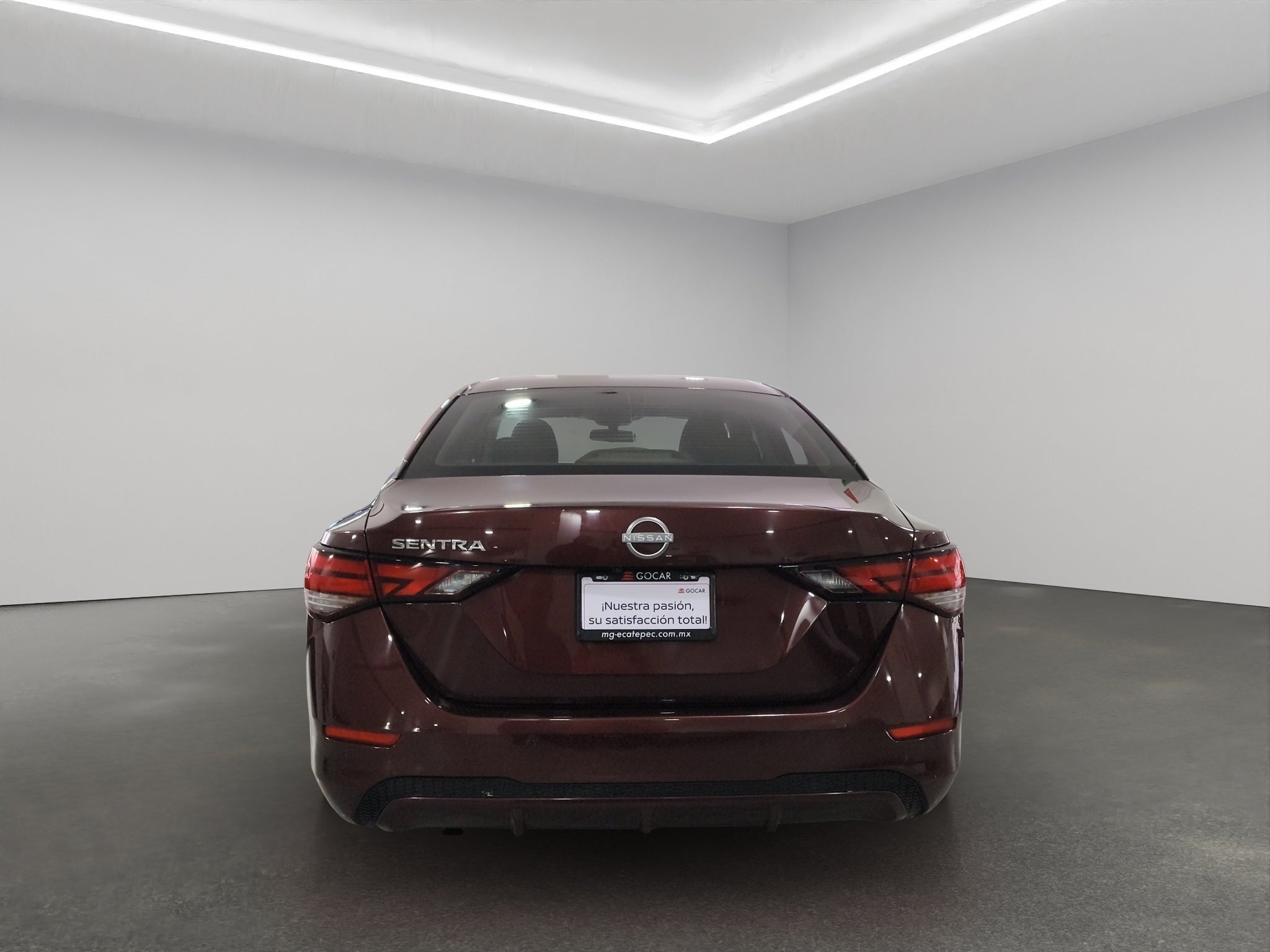 2024 Nissan Sentra 4 pts. Advance, TM6, a/ac., f. niebla, RA-16