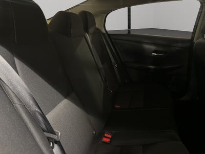 2022 Nissan Sentra 4 pts. Advance, TM6, a/ac., f. niebla, RA-16