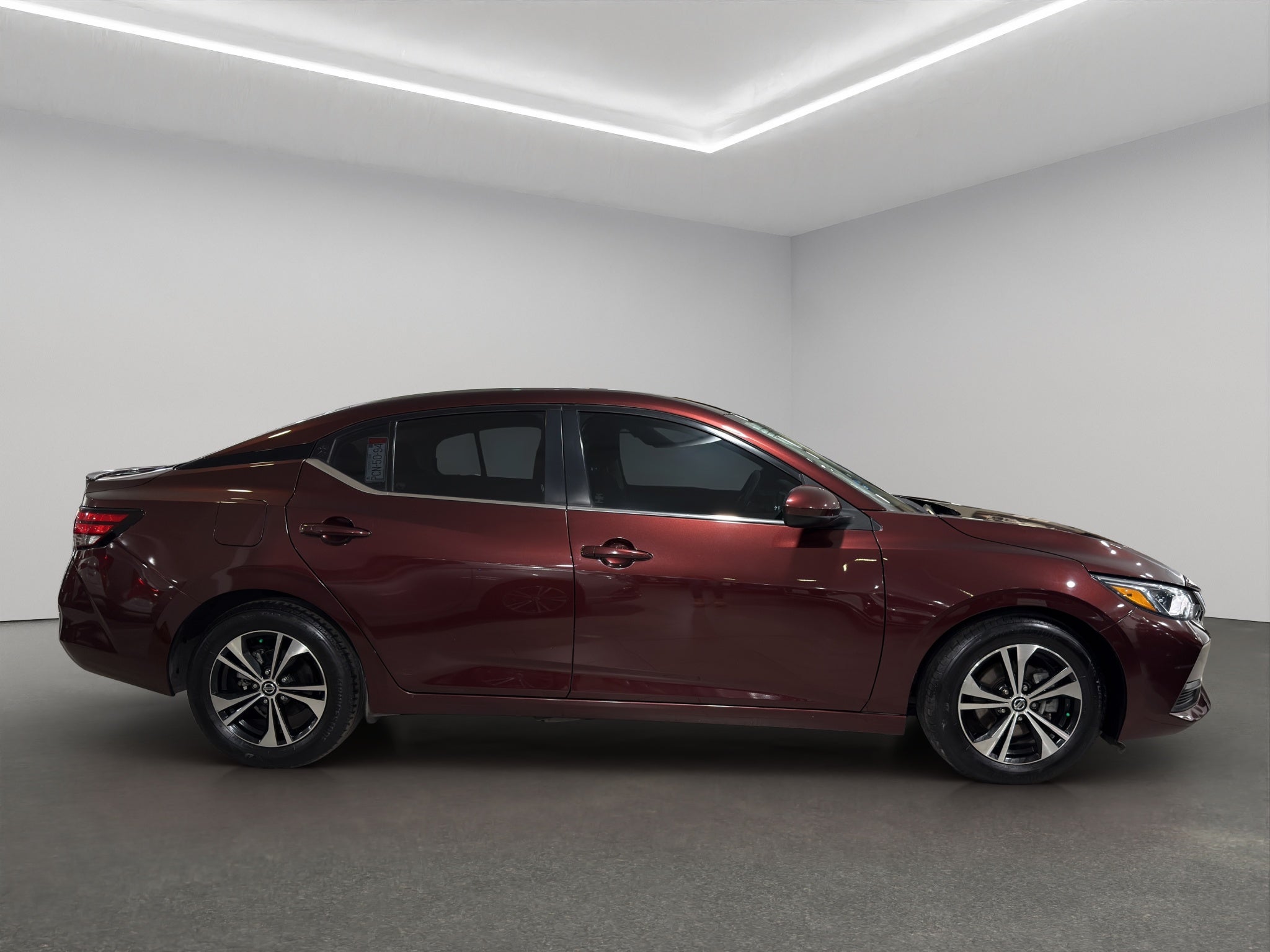 2022 Nissan Sentra 4 pts. Sense, TM6, a/ac., RA-16