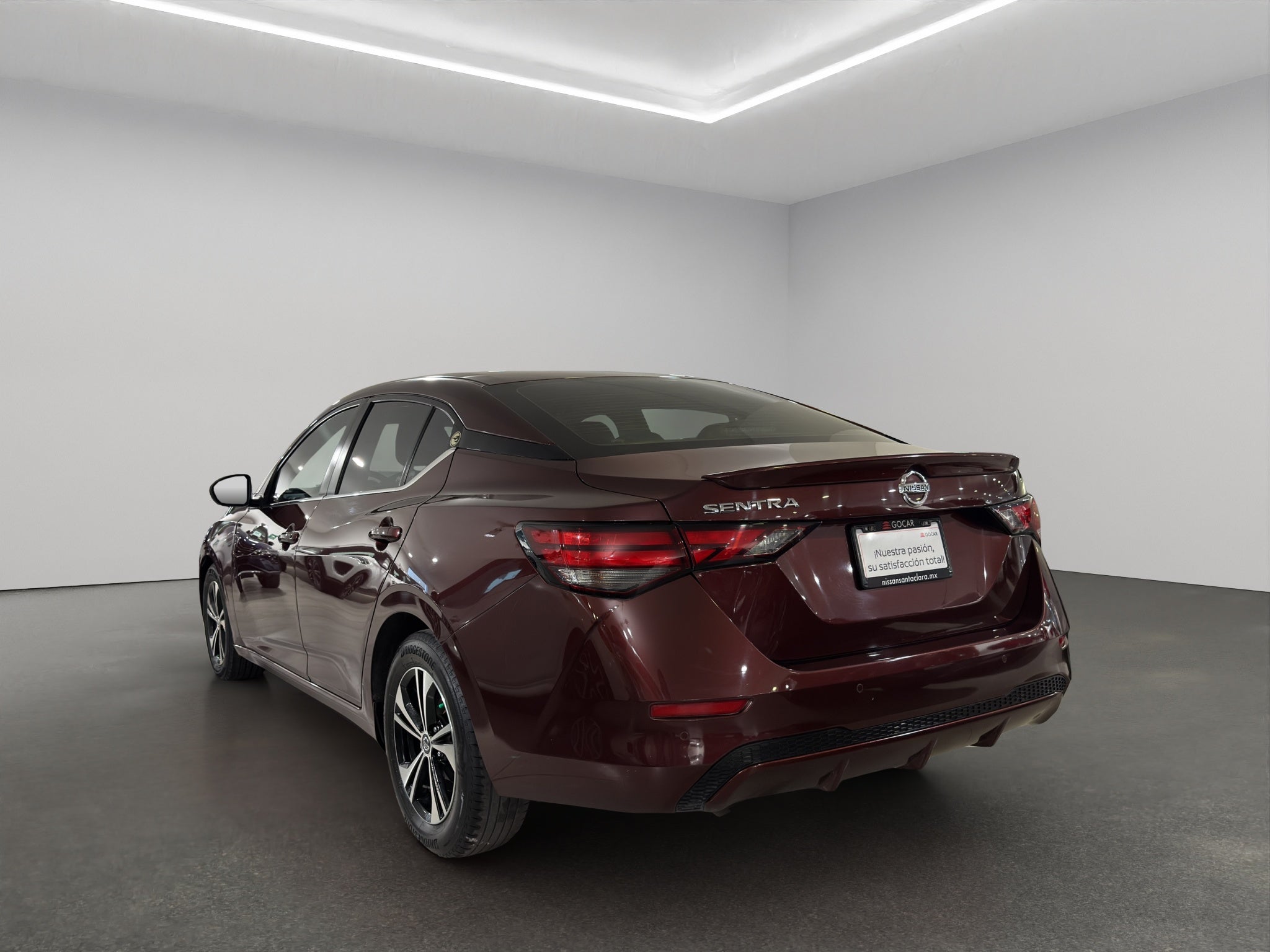 2022 Nissan Sentra 4 pts. Sense, TM6, a/ac., RA-16