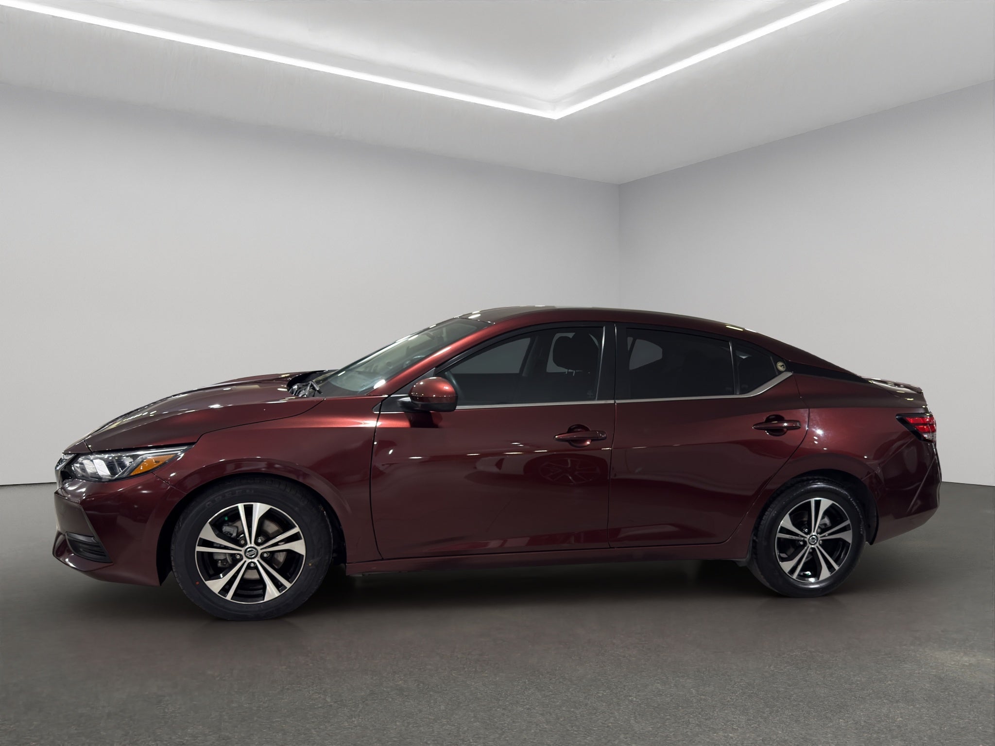 2022 Nissan Sentra 4 pts. Sense, TM6, a/ac., RA-16
