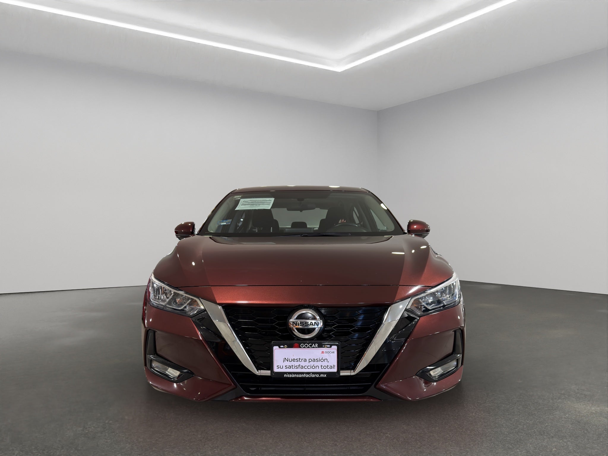 2023 Nissan Sentra 4 pts. Advance, TM6, a/ac., f. niebla, RA-16