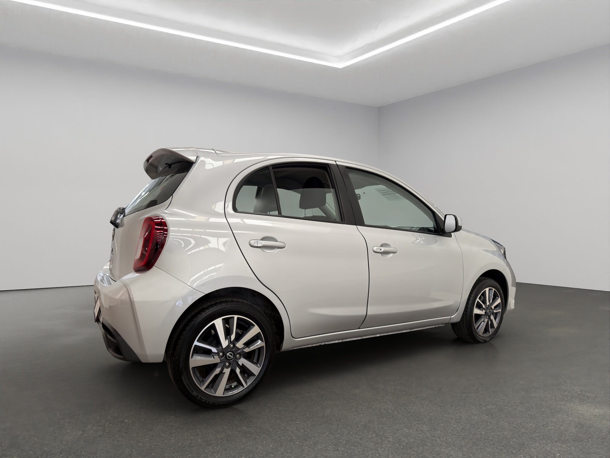 2024 Nissan March 5 pts. HB Exclusive, TM5, a/ac. Aut., VE, RA-16