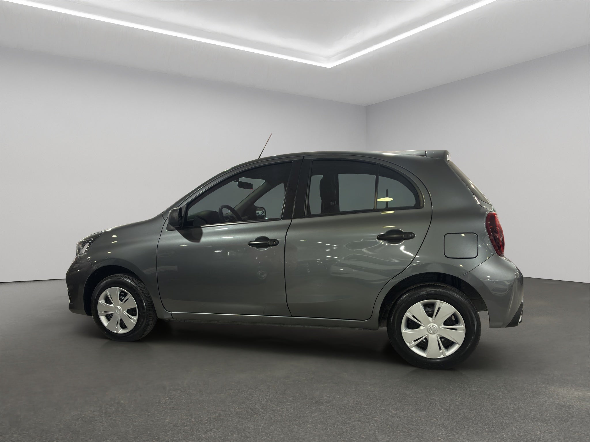 2024 Nissan March 5 pts. HB Sense, TM5, a/ac., R-14