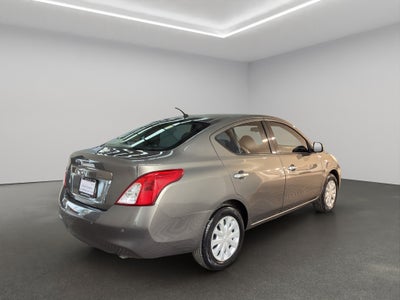 2015 Nissan Versa 4 pts. Sense, TM5, a/ac., VE