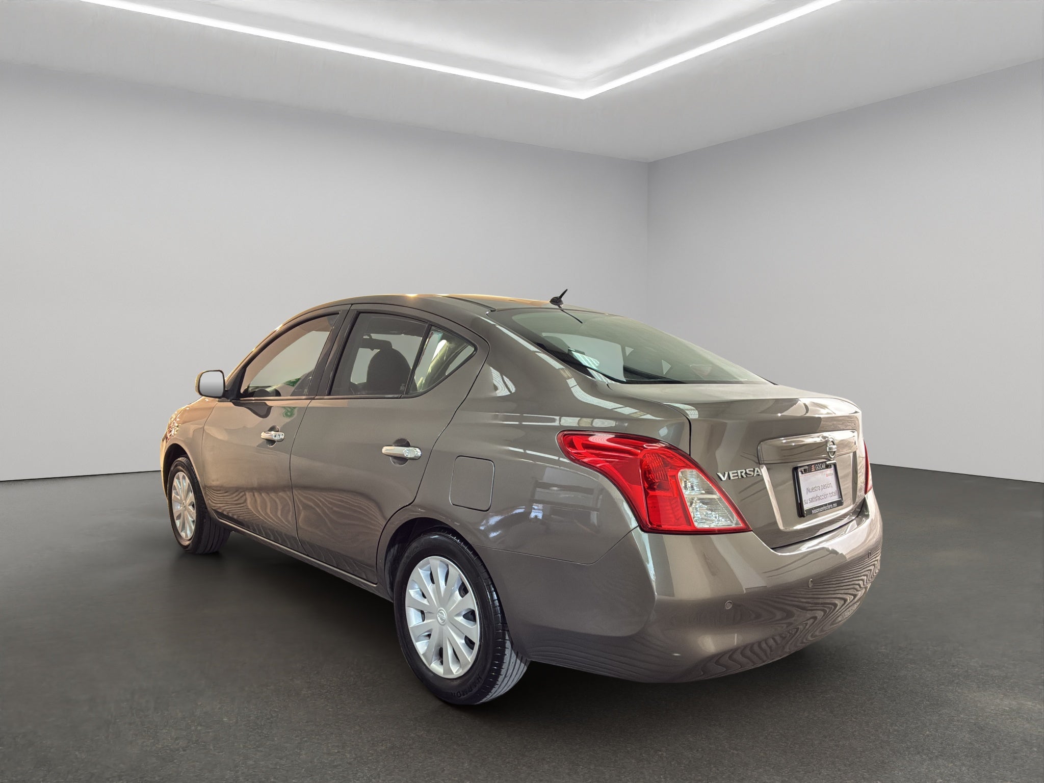 2015 Nissan Versa 4 pts. Sense, TM5, a/ac., VE