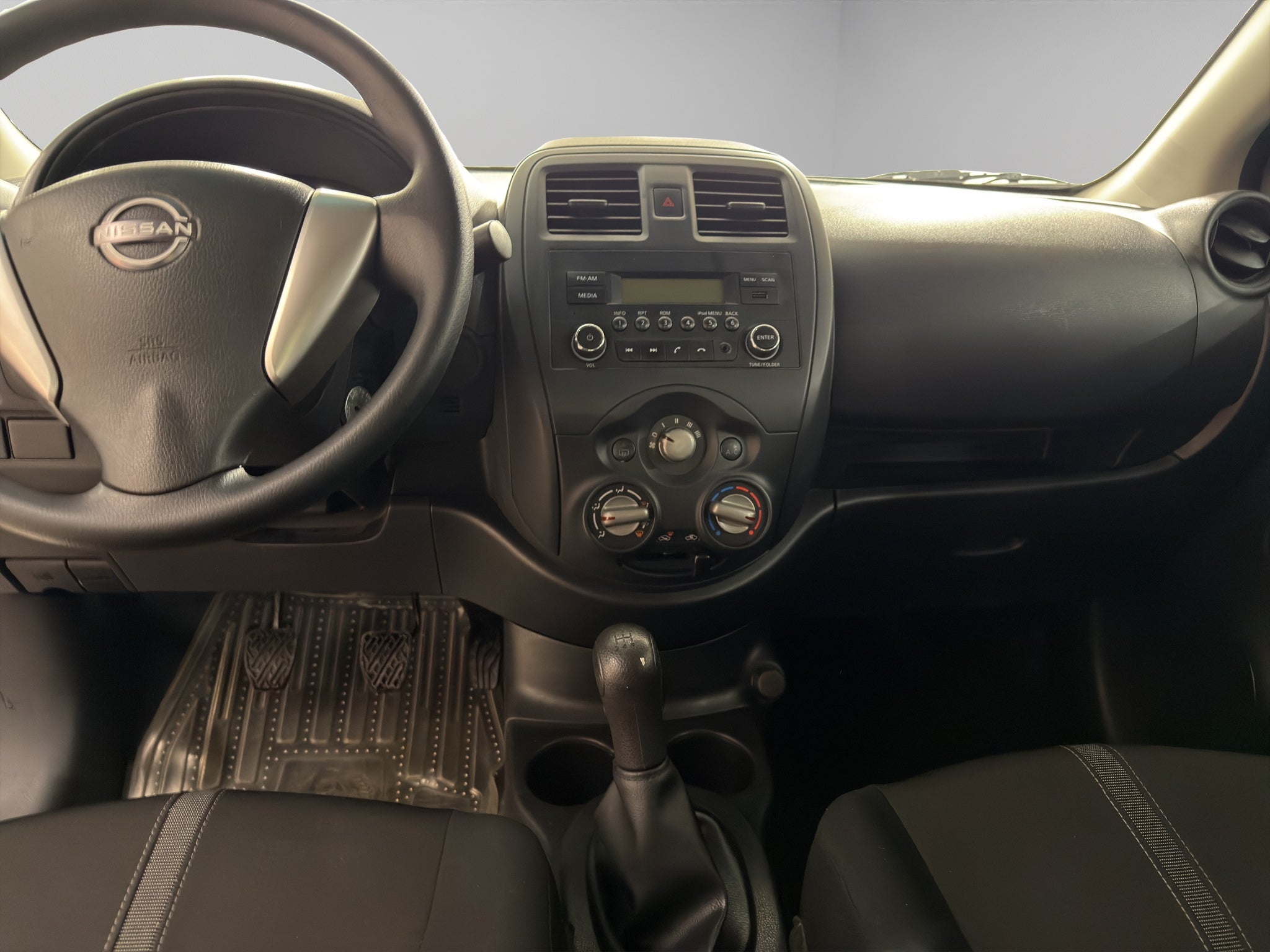 2024 Nissan V-Drive 4 pts. TM5, a/ac., VE, audio, RA-15