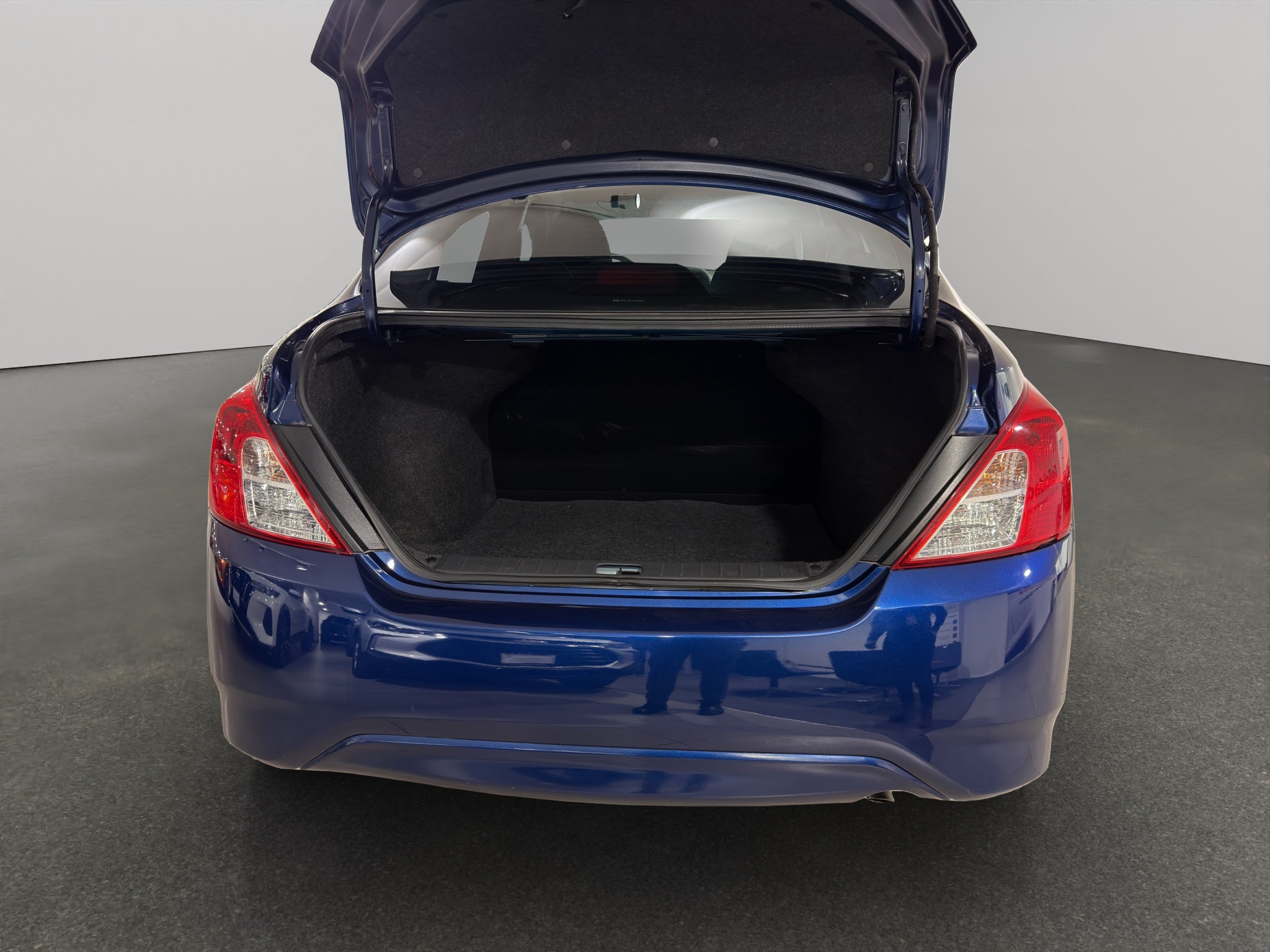 2024 Nissan V-Drive 4 pts. TM5, a/ac., VE, audio, RA-15