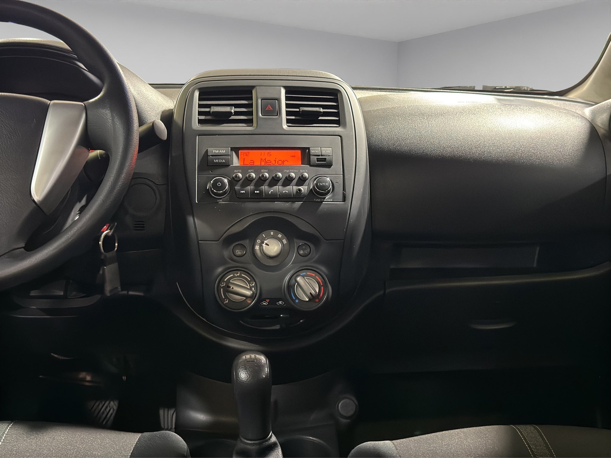 2023 Nissan V-Drive 4 pts. Base, TM5, a/ac., VE, RA-15