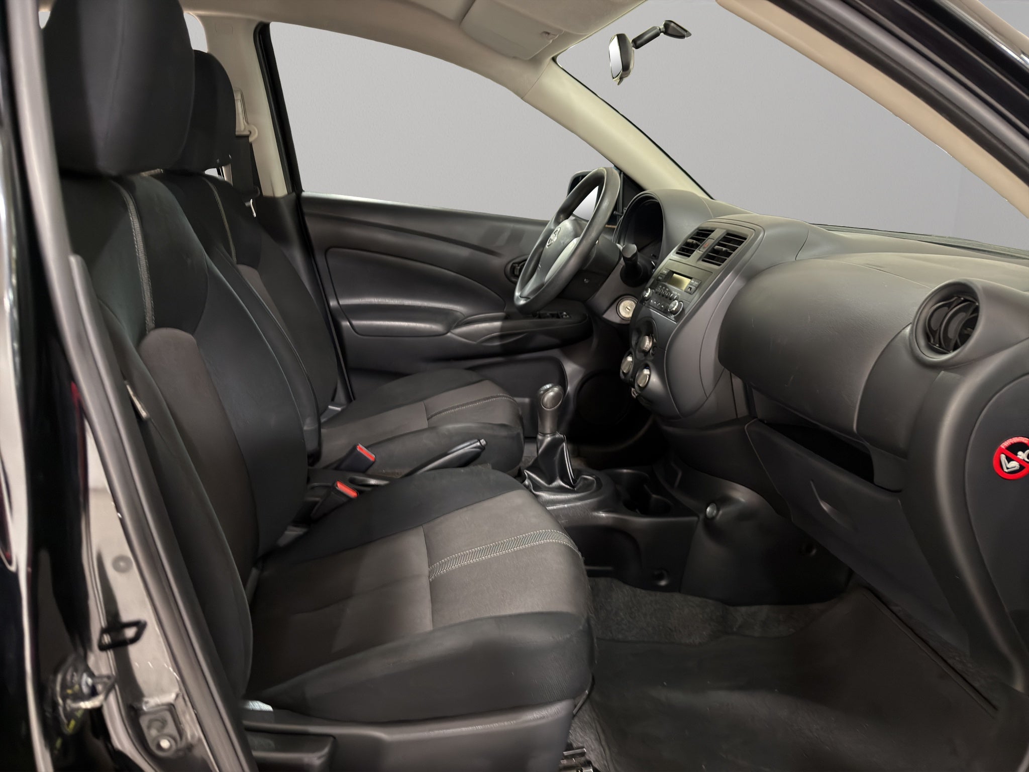 2023 Nissan V-Drive 4 pts. Base, TM5, a/ac., VE, RA-15