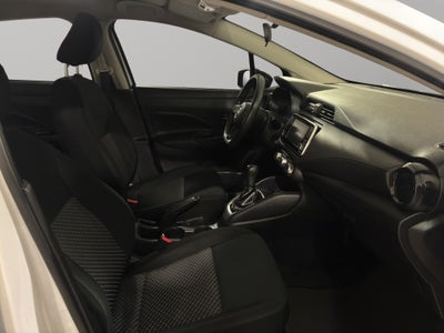 2024 Nissan Versa 4 pts. Sense, TM5, a/ac., R-15