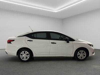 2024 Nissan Versa 4 pts. Sense, TM5, a/ac., R-15