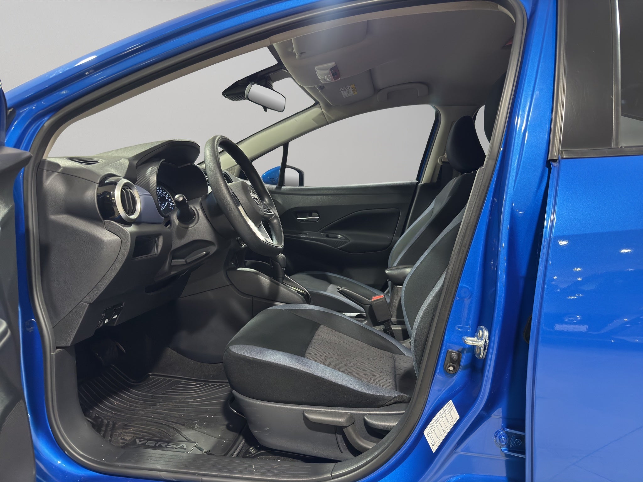 2024 Nissan Versa ADVANCE CVT