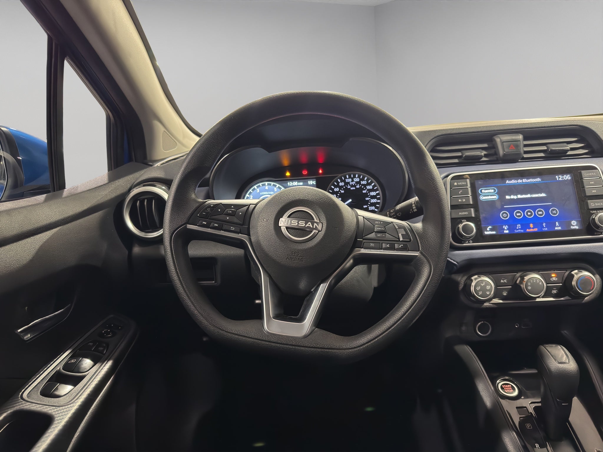 2024 Nissan Versa ADVANCE CVT