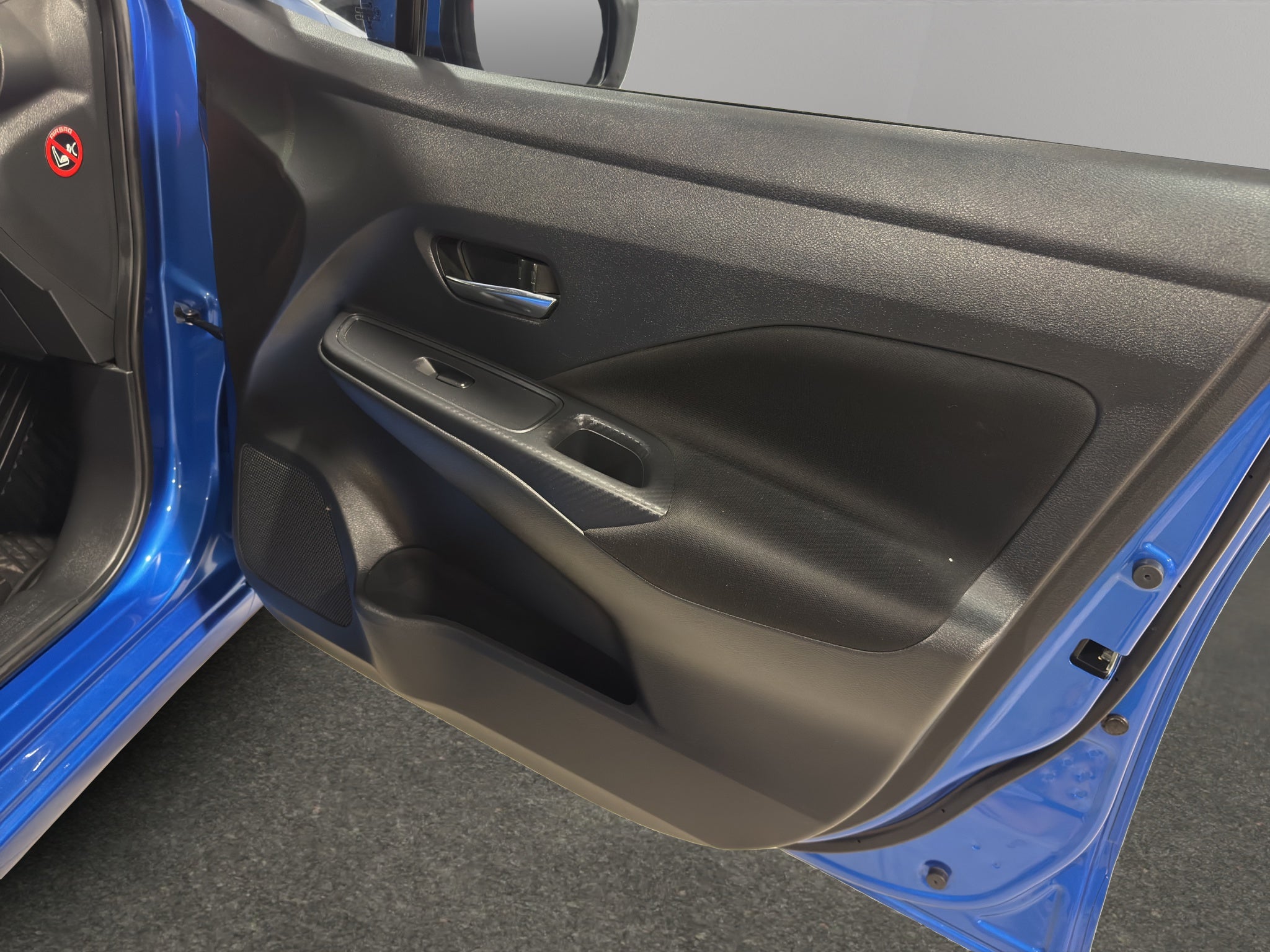 2024 Nissan Versa ADVANCE CVT