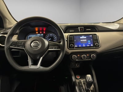 2020 Nissan Versa 4 pts. Advance, TM5, a/ac., VE, f. niebla, RA-16 (línea nueva)