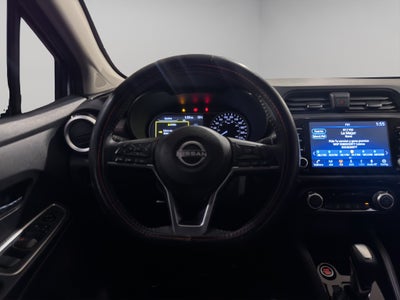 2024 Nissan Versa 4 pts. SR, CVT, a/ac. Aut., f. niebla, f. led, spoiler, RA-17