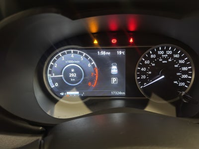 2024 Nissan Versa 4 pts. SR, CVT, a/ac. Aut., f. niebla, f. led, spoiler, RA-17