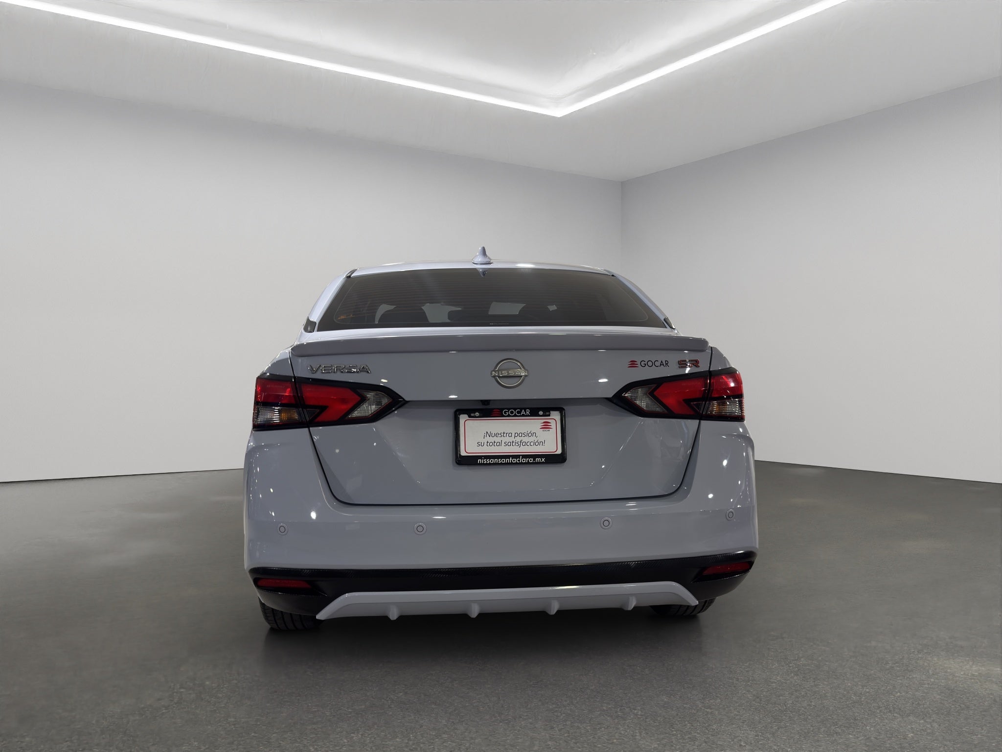 2024 Nissan Versa 4 pts. SR, CVT, a/ac. Aut., f. niebla, f. led, spoiler, RA-17