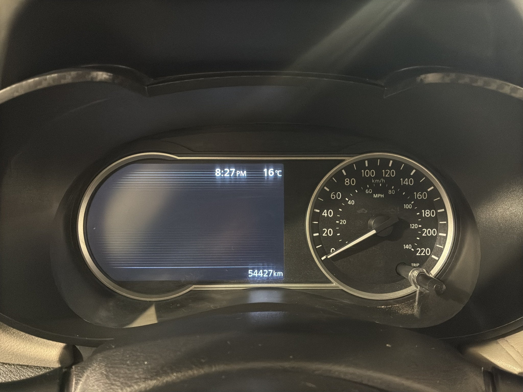 2021 Nissan Versa 4 pts. Advance, TM5, a/ac., VE, f. niebla, RA-16