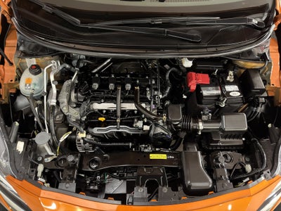 2024 Nissan Versa 4 pts. Advance, TM5, a/ac., f. niebla, RA-16