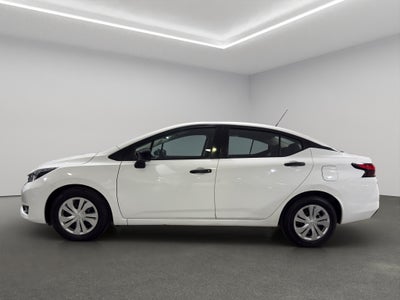 2024 Nissan Versa 4 pts. Sense, TM5, a/ac., R-15