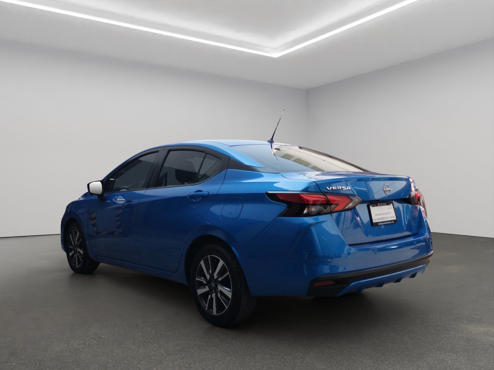 2025 Nissan Versa ADVANCE CVT