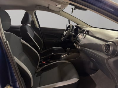2025 Nissan Versa 4 pts. Sense, TM5, a/ac., R-15 (línea anterior)