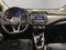 2022 Nissan Versa 4 pts. Sense, TM5, a/ac., VE, R-15 (línea anterior)