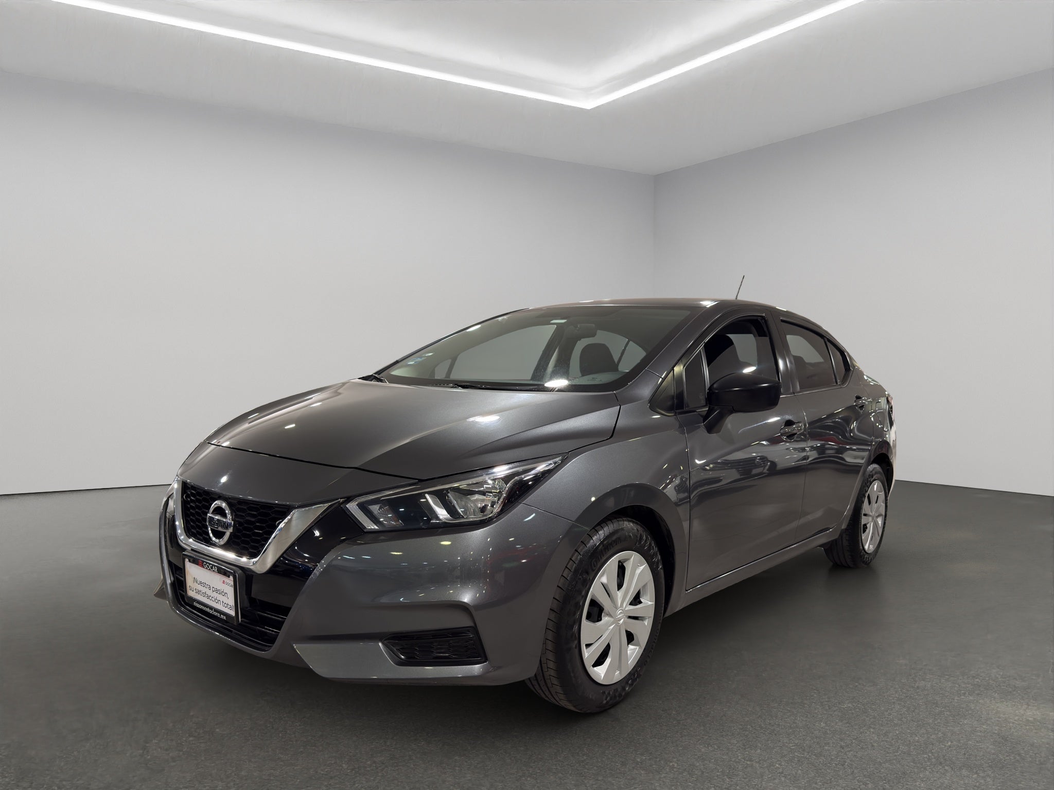 2022 Nissan Versa 4 pts. Sense, TM5, a/ac., VE, R-15 (línea anterior)