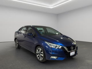2020 Nissan Versa 4 pts. Exclusive, CVT, a/ac. Aut., VE, piel, GPS, f. niebla, RA-17 (línea nueva)