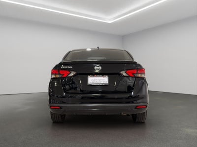 2024 Nissan Versa 4 pts. Advance, TM5, a/ac., f. niebla, RA-16