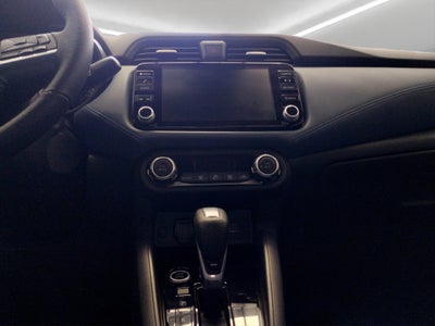 2024 Nissan Versa 4 pts. Exclusive, CVT, a/ac. Aut., piel, f. niebla, f. led, RA-17