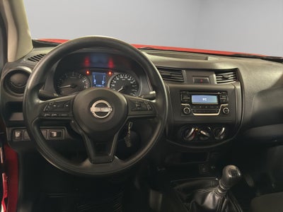 2024 Nissan Comerciales NP300 2 pts. Chas. Cab., TM6