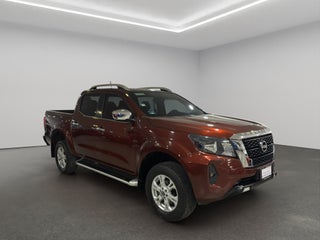 2024 Nissan Comerciales Frontier y NP 300 Frontier Pick-Up 4 pts. Frontier LE, Doble Cab., L4, 2.5l, TM6, a/ac., VE, estribos, RA-17