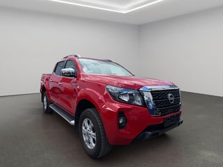 2025 Nissan Comerciales Frontier y NP 300 Frontier Pick-Up 4 pts. Frontier LE, Doble Cab., L4, 2.5l, TM6, a/ac., VE, estribos, RA-17