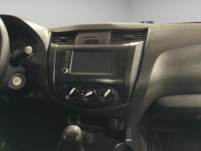 2025 Nissan Comerciales NP300 2 pts. Chas. Cab., TM6