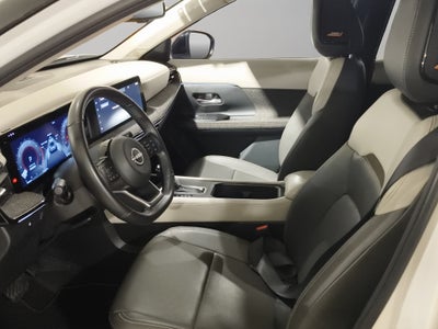 2025 Nissan Kicks VUD 5 pts. Platinum, 2.0l, TA, TP, s. Bose, pantalla touch 12