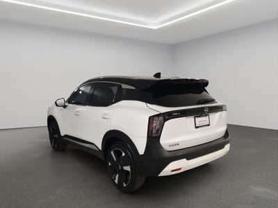 2025 Nissan Kicks VUD 5 pts. Platinum, 2.0l, TA, TP, s. Bose, pantalla touch 12